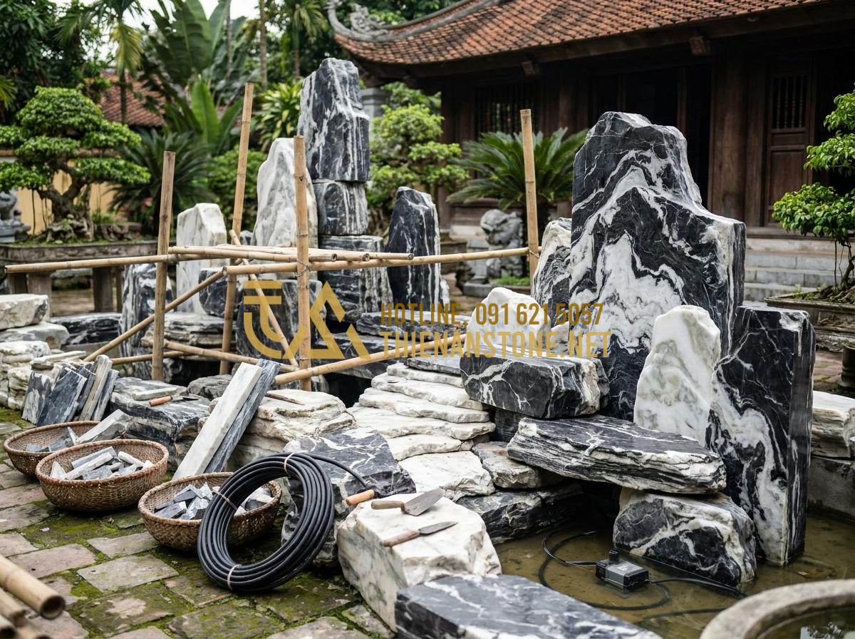 15+ Mẫu tiểu cảnh đá Tuyết Sơn hiện đại tối ưu diện tích sân vườn - Hình 19 15+ Mẫu tiểu cảnh đá Tuyết Sơn hiện đại tối ưu diện tích sân vườn - Professional installation process of Tuyet Son stone miniature landscape showing