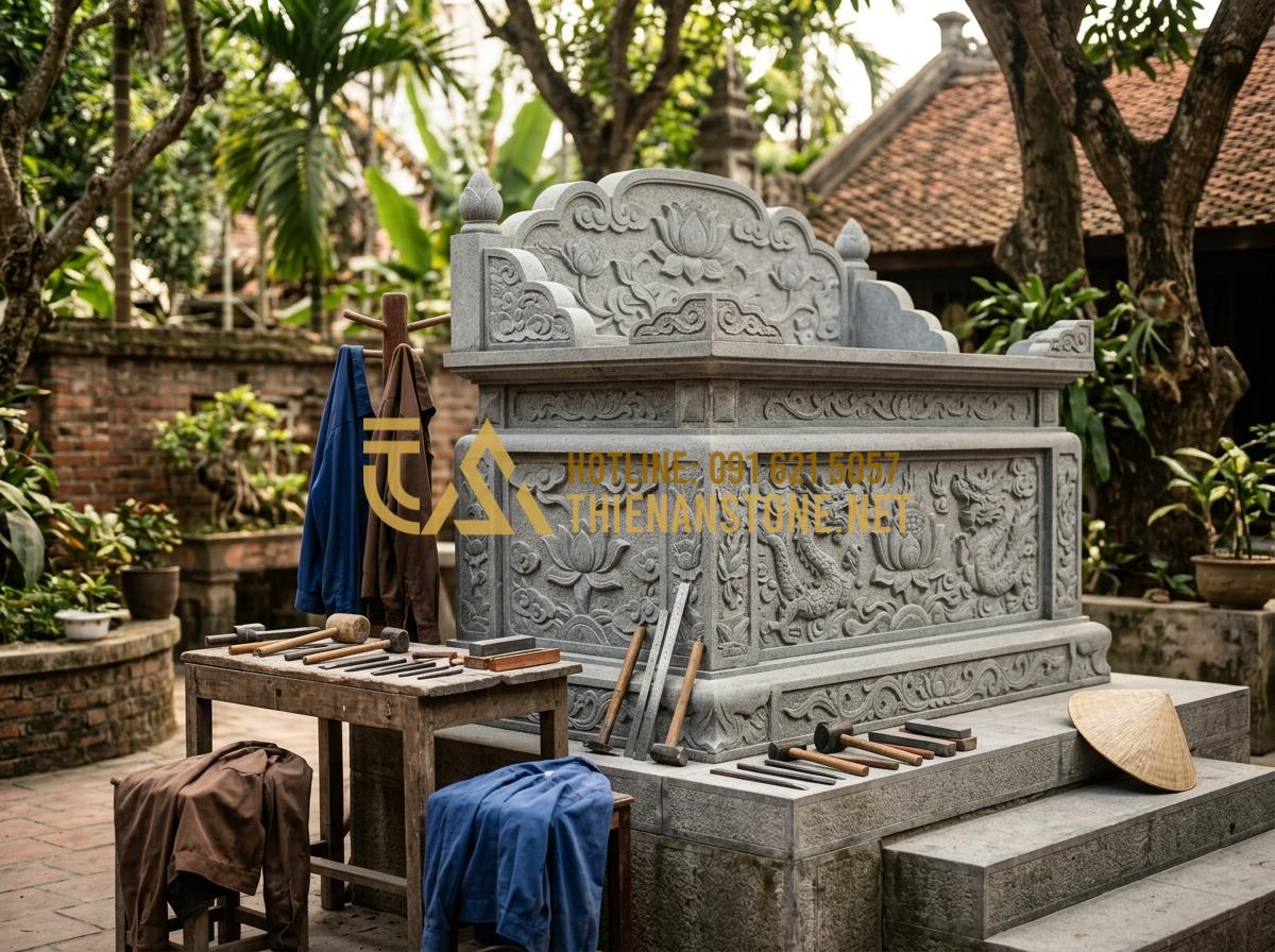 Bàn Thờ Đá Công Giáo: Xu Hướng Trang Trọng Và Trường Tồn Cho Không Gian Thờ Phượng - Tạo ảnh tiếng Anh: A warm photo of the Thien An Stone team, artisans of differen