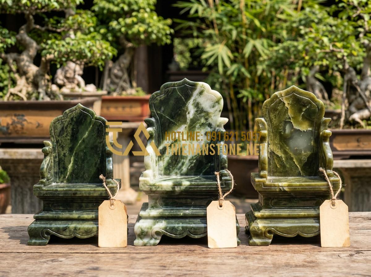 Báo Giá Bàn Thờ Thiên Ngoài Trời Bằng Đá 2026 & Kích Thước Chuẩn Lỗ Ban - A professional catalog-style image showing three different stone altar models si