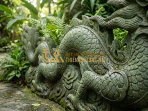Báo Giá Chiếu Rồng Đá Ninh Bình 2026 - Địa Chỉ Thi Công Uy Tín Toàn Quốc - High-resolution close-up photograph of an intricately carved Ninh Binh stone dra