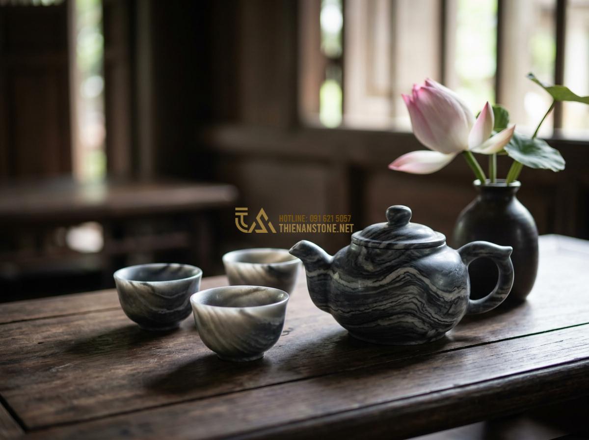 Bộ Ấm Chén Đá Ngọc: Đỉnh Cao Quà Tặng Phong Thủy & Bí Quyết Chọn Mua - Hình 1 Bộ Ấm Chén Đá Ngọc: Đỉnh Cao Quà Tặng Phong Thủy & Bí Quyết Chọn Mua - Tạo ảnh tiếng Anh: A high-quality professional photograph of a premium jade tea