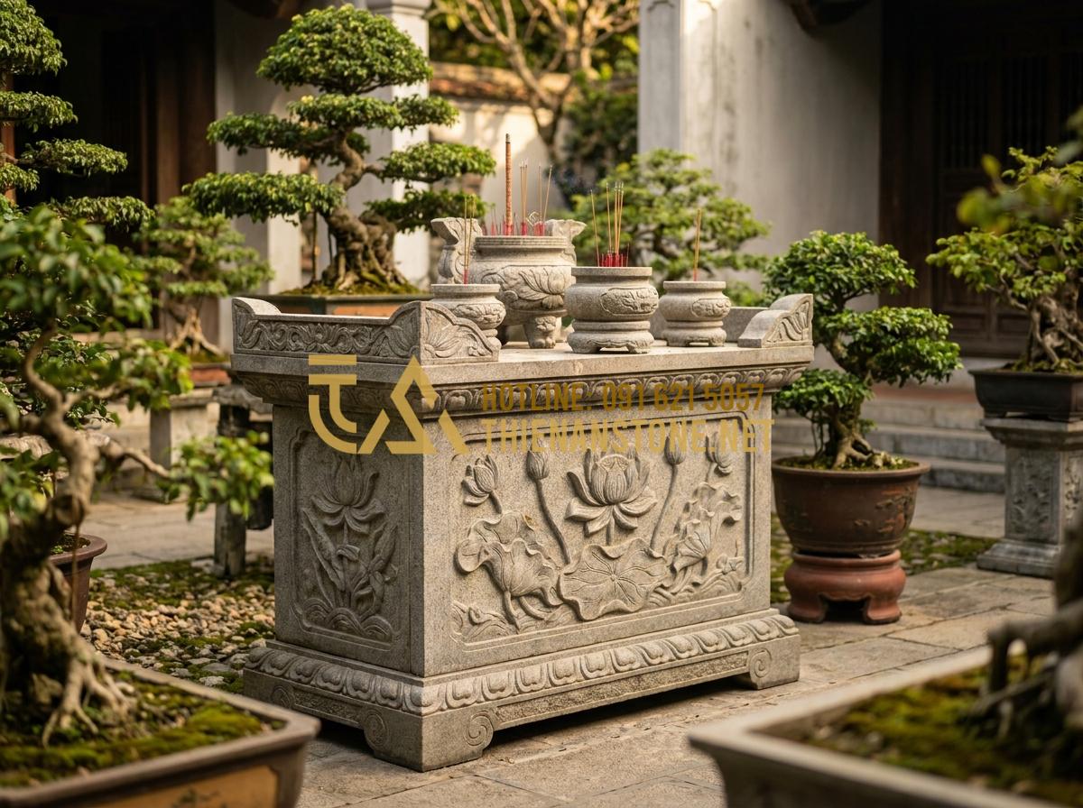 Cách Bài Trí Bàn Thờ Phật Ngoài Trời Và Bàn Thờ Quan Âm Cho Gia Chủ Tại Gia - Hình 2 Cách Bài Trí Bàn Thờ Phật Ngoài Trời Và Bàn Thờ Quan Âm Cho Gia Chủ Tại Gia - Tạo ảnh tiếng Anh: [A high-end carved stone Buddhist altar for outdoor use, deco