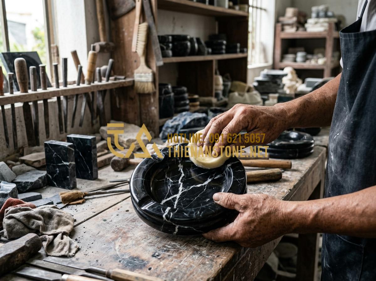 Cách vệ sinh gạt tàn đá tự nhiên luôn sáng bóng, không ám mùi thuốc - Tạo ảnh tiếng Anh: A professional craftsman's hands applying a specialized prote