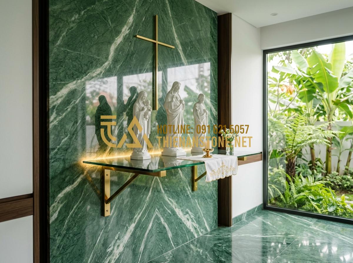 Chiêm Ngưỡng Các Kiểu Bàn Thờ Chúa Độc Lạ: Bằng Gốc Cây, Kính Và Đương Đại - Hình 3 Chiêm Ngưỡng Các Kiểu Bàn Thờ Chúa Độc Lạ: Bằng Gốc Cây, Kính Và Đương Đại - Tạo ảnh tiếng Anh: A modern Catholic altar made of high-quality tempered glass a