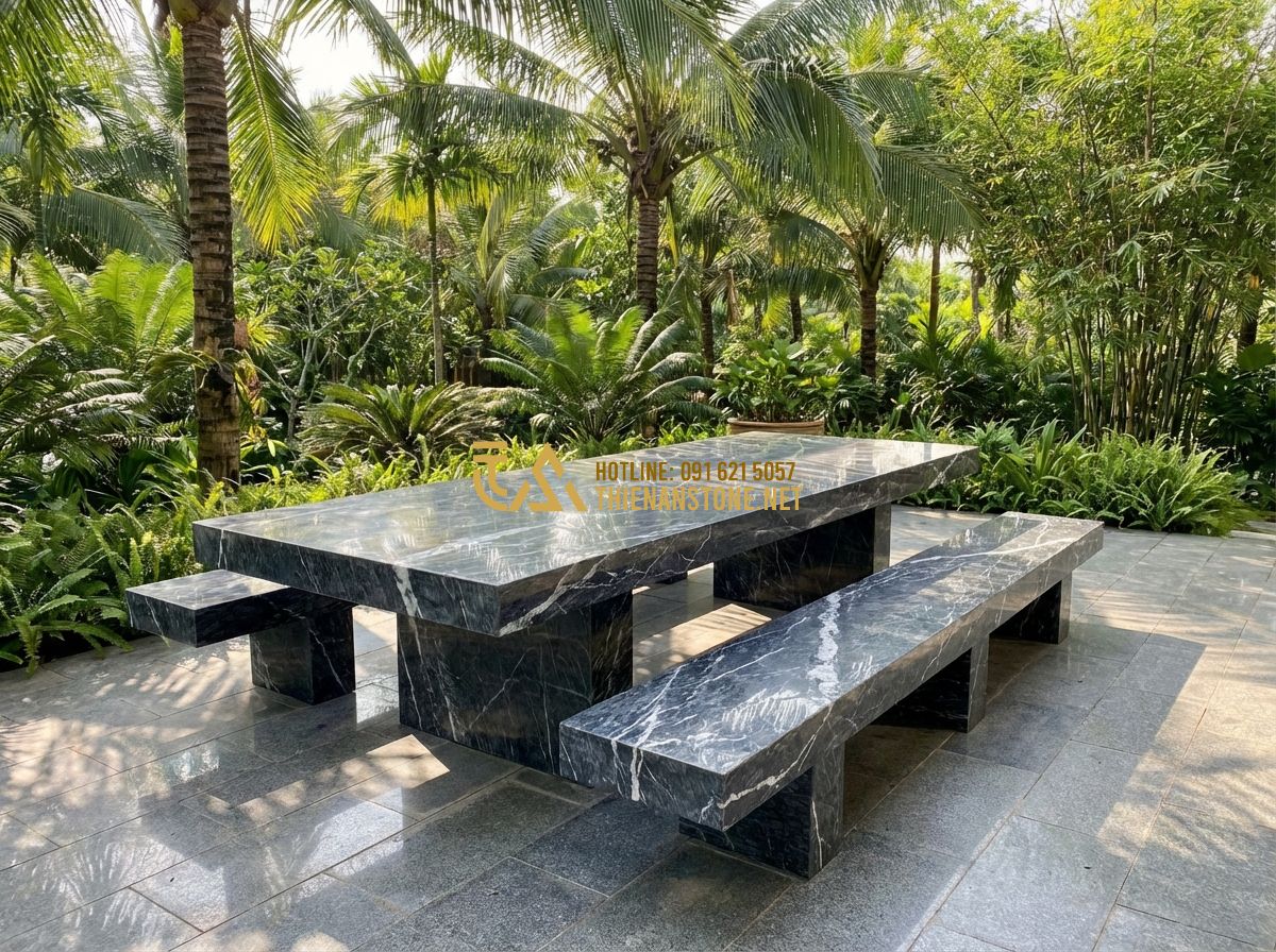 Đá Vân Thạch Phong Thủy: Ý Nghĩa Và Cách Sử Dụng Mang Lại Tài Lộc Cho Gia Chủ - Tạo ảnh tiếng Anh: A high-end outdoor patio featuring a massive table and benche