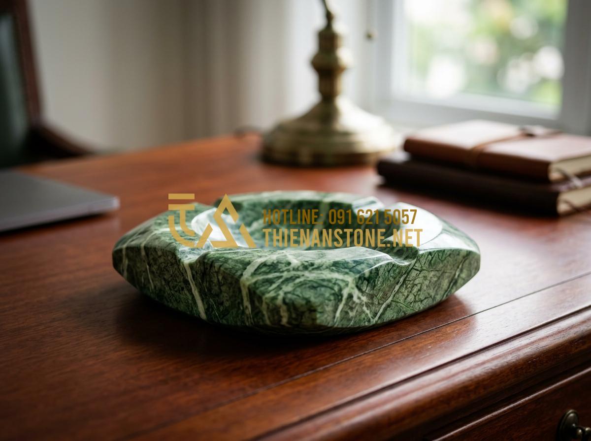 Gạt tàn độc đáo bằng đá tự nhiên: Món quà tặng sếp tinh tế và sang trọng - Professional studio photograph of a luxury ashtray carved from a single piece of