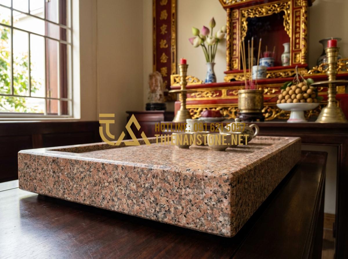 Khay Trà Đá Hoa Cương (Granite): Sự Lựa Chọn Vĩnh Cửu Cho Mọi Không Gian - Hình 12 Khay Trà Đá Hoa Cương (Granite): Sự Lựa Chọn Vĩnh Cửu Cho Mọi Không Gian - Granite tea tray positioned according to feng shui principles in a traditional V