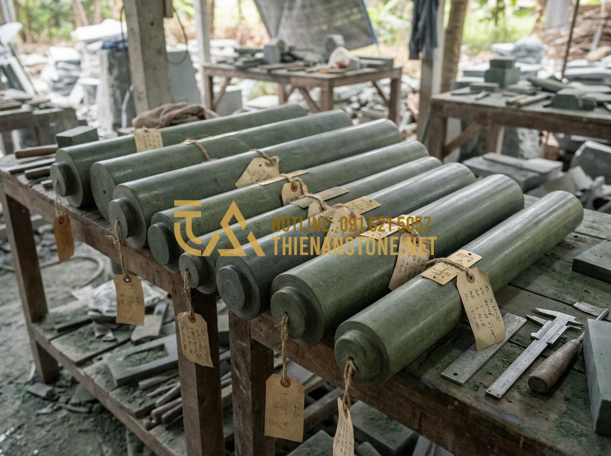 Kích Thước Cuốn Thư Đá Chuẩn Thước Lỗ Ban Mang Lại Tài Lộc Cho Gia Tộc - High-quality image of multiple stone scrolls in various Lu Ban compliant sizes d