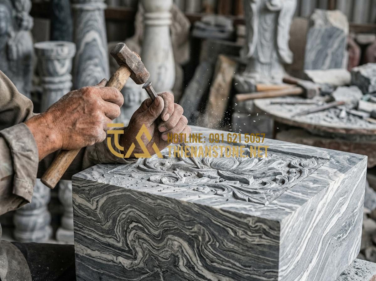 Phong thủy giếng đá sân vườn: Vị trí đặt giếng thu hút tài lộc và vượng khí - Tạo ảnh tiếng Anh: Close-up of a skilled craftsman's hands carving intricate lot