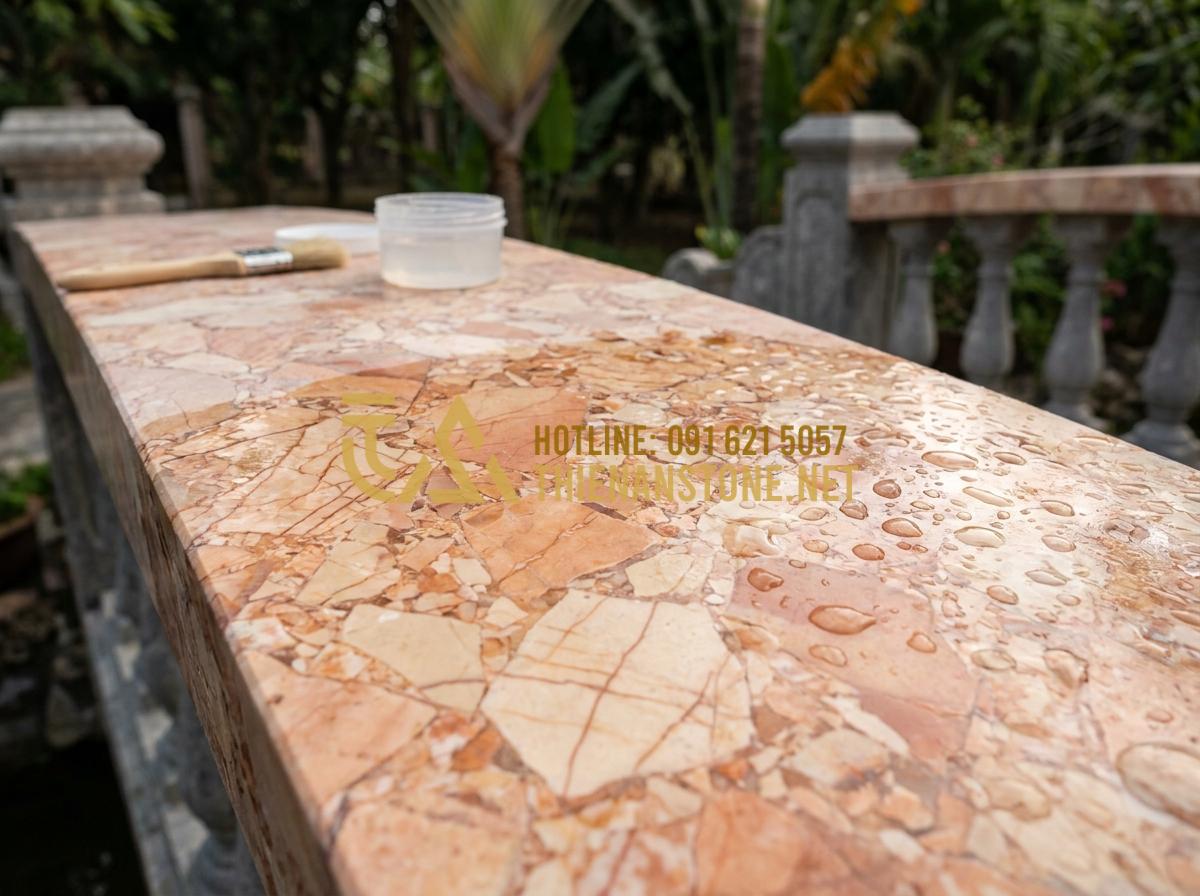 Quy trình thi công cầu đá nguyên khối: Đảm bảo độ bền và an toàn kỹ thuật - Hình 6 Quy trình thi công cầu đá nguyên khối: Đảm bảo độ bền và an toàn kỹ thuật - Tạo ảnh tiếng Anh: Detailed shot of a worker applying a protective waterproof co