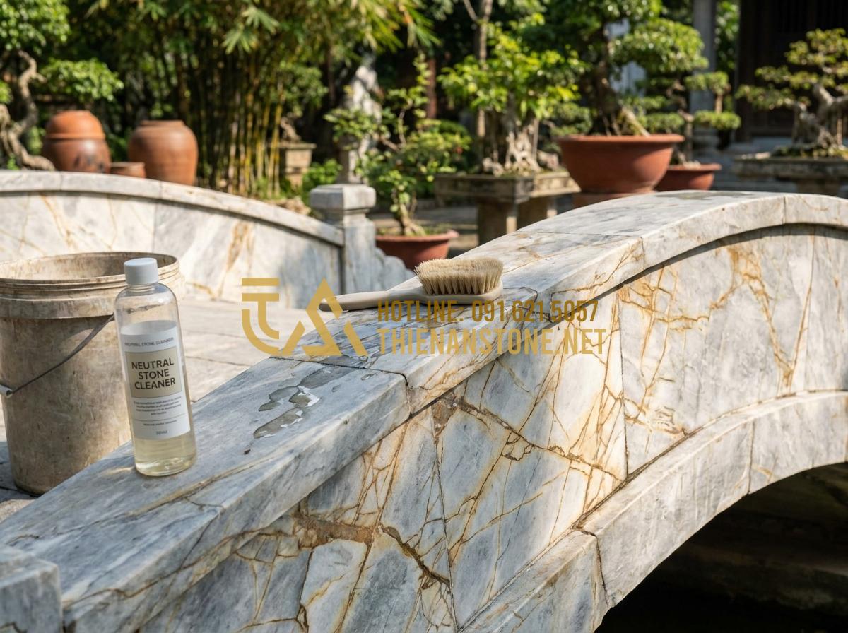 Quy trình thi công cầu đá nguyên khối: Đảm bảo độ bền và an toàn kỹ thuật - Hình 8 Quy trình thi công cầu đá nguyên khối: Đảm bảo độ bền và an toàn kỹ thuật - Tạo ảnh tiếng Anh: A professional stone maintenance technician using a specializ