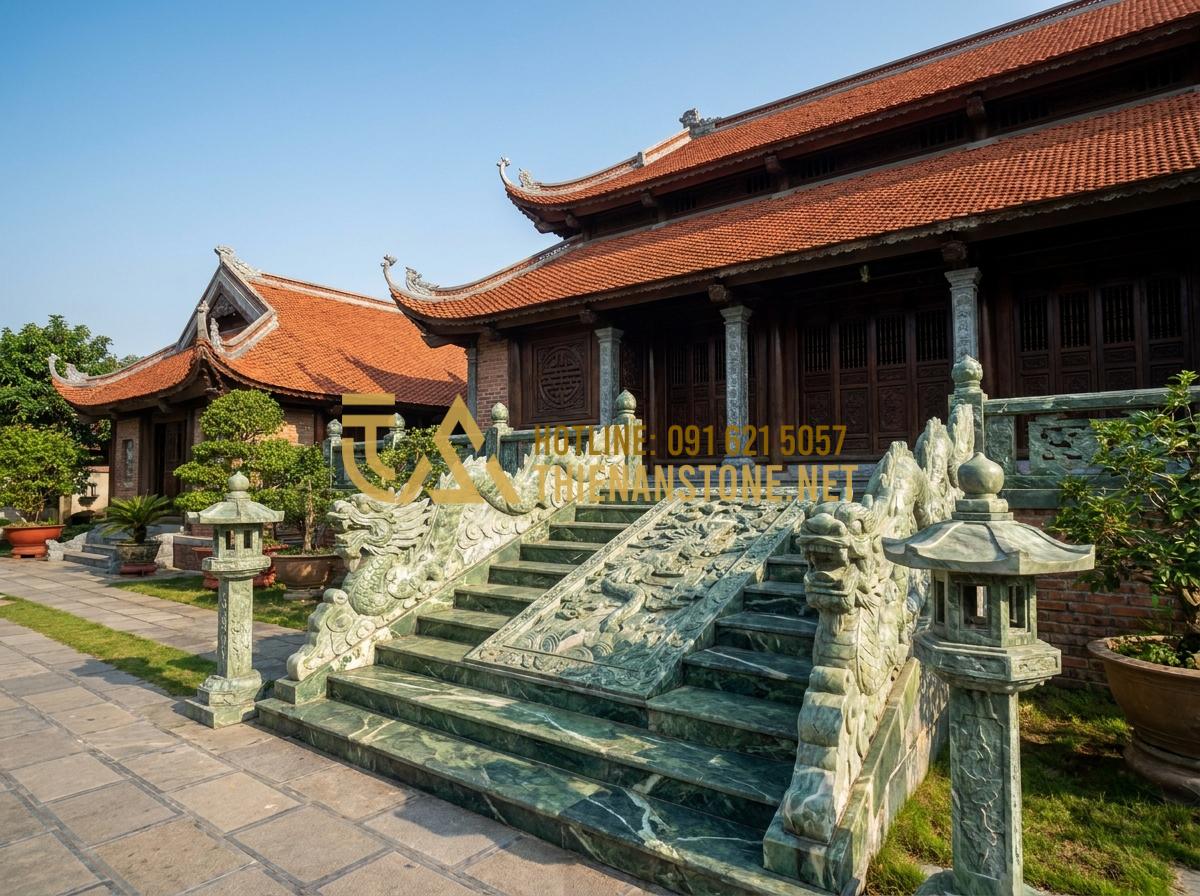 Top 50+ Mẫu Chiếu Rồng Đá Đẹp Nhất 2026 Cho Nhà Thờ Họ Và Đình Chùa - Hình 3 Top 50+ Mẫu Chiếu Rồng Đá Đẹp Nhất 2026 Cho Nhà Thờ Họ Và Đình Chùa - Tạo ảnh tiếng Anh: A wide-angle shot of a traditional Vietnamese family ancestra